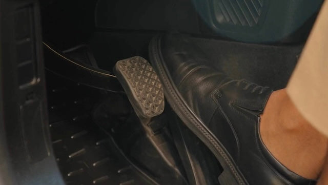 Bleeding Brakes 101: A Beginner's Guide On How To Bleed Brake Lines