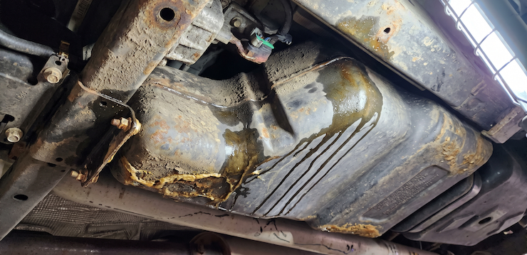 How To Diagnose Rusted Lines Above The Fuel Tank
